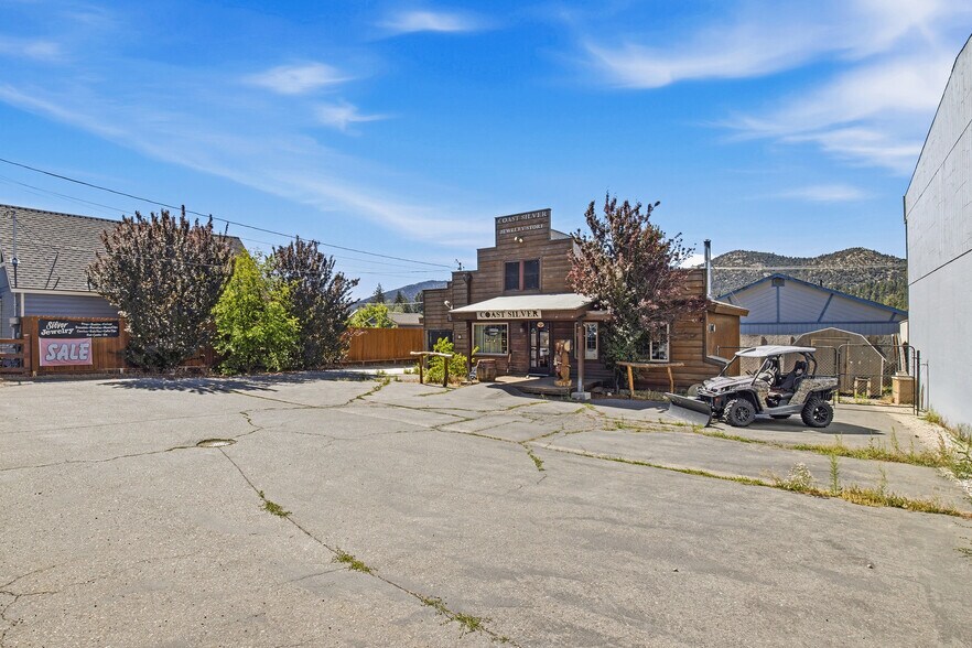 Primary Photo Of 521 W Big Bear Blvd, Big Bear City Storefront Retail Office For Sale