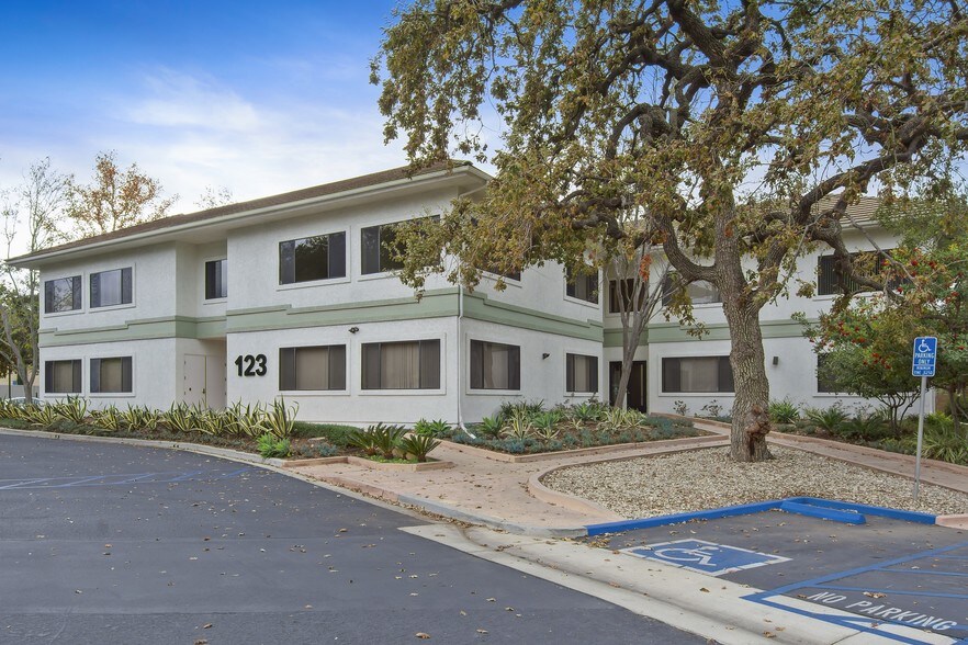 Primary Photo Of 123 Hodencamp Rd, Thousand Oaks Office For Lease