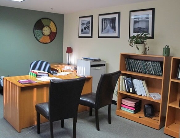 More Photos Of 10-88 Technology Way, Nashua Office For Lease