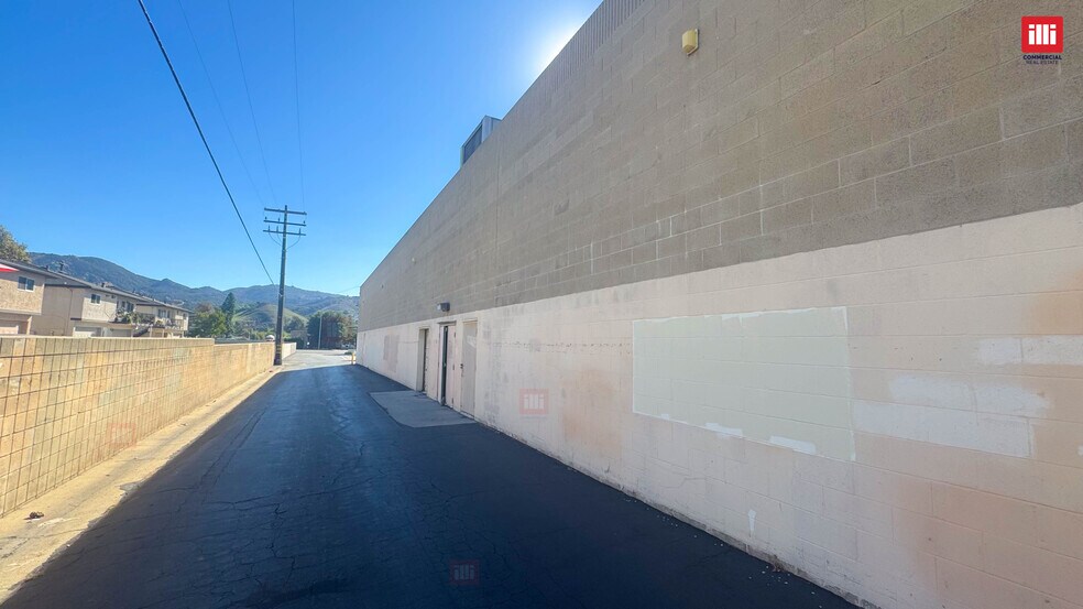 More Photos Of 5845 E Los Angeles Ave, Simi Valley Freestanding For Lease