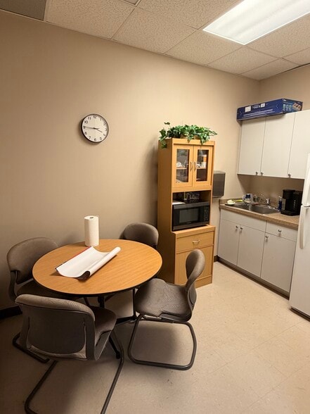 More Photos Of 7364 Stonerock Cir, Orlando Medical For Lease