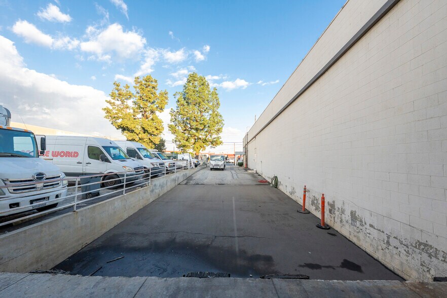 More Photos Of 429 S Palm Ave, Alhambra Food Processing For Sale