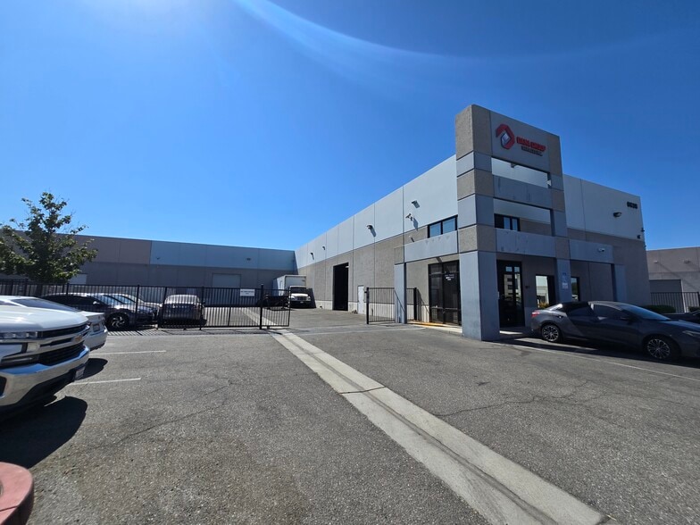 More Photos Of 6638 Doolittle Ave, Riverside Warehouse For Sale