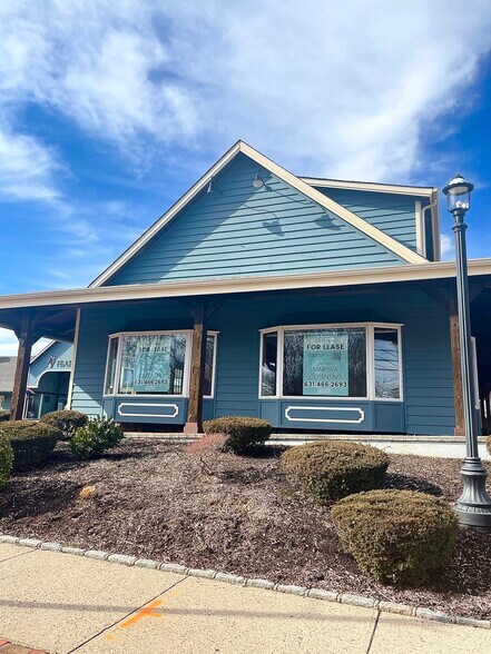 More Photos Of 53345 Main Rd, Southold Freestanding For Lease