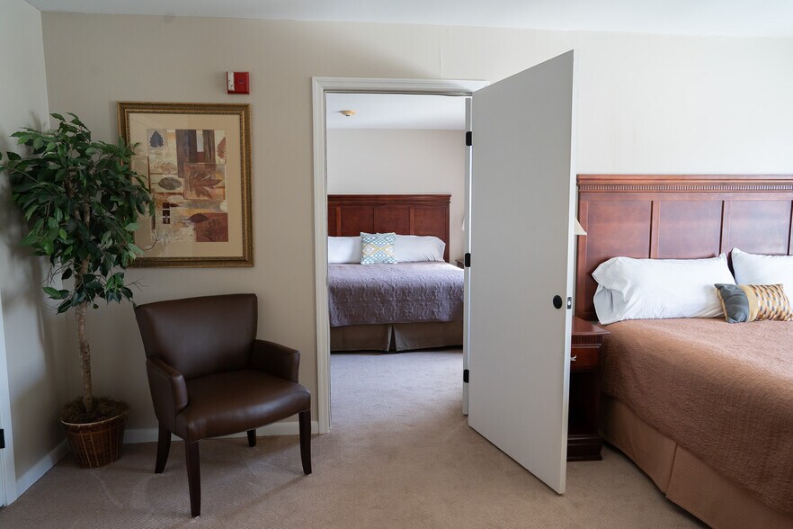 More Photos Of 10310 Bailey Cove Rd SE, Huntsville Assisted Living For Sale