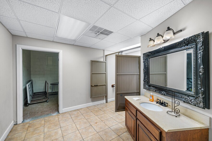 More Photos Of 502 Crystal Lake Dr NE, Fort Payne Golf Course Driving Range For Sale