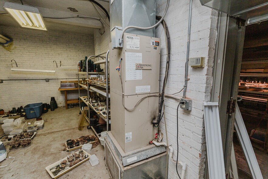 More Photos Of 920 Millington St, Winfield Storefront Retail Office For Sale