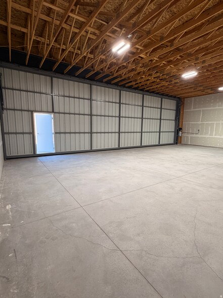 More Photos Of 1403 W 4490 S, Hurricane Airplane Hangar For Sale