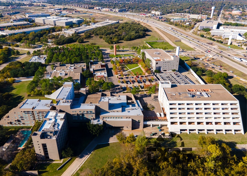 More Photos Of 1301 Solana Blvd, Westlake Unknown For Lease