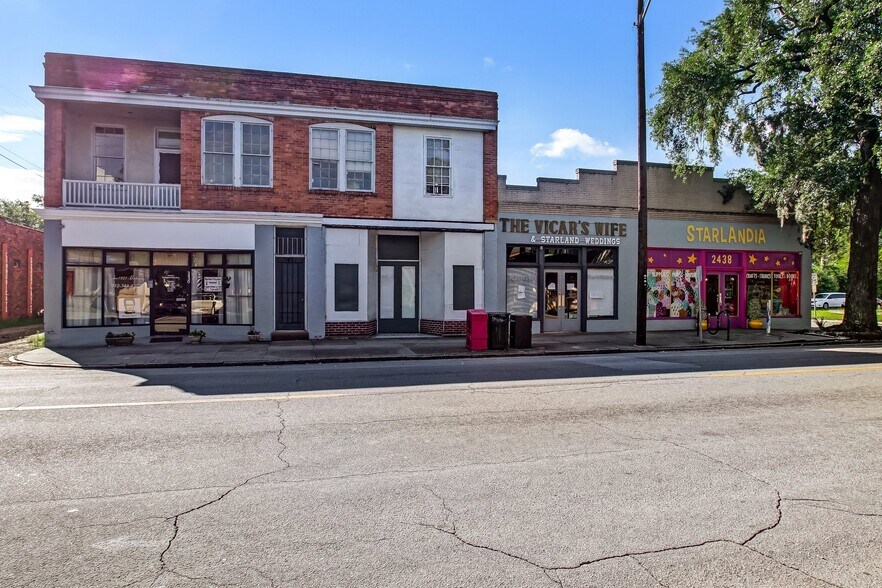 More Photos Of 422 W 43rd St, Savannah Storefront Retail Office For Sale