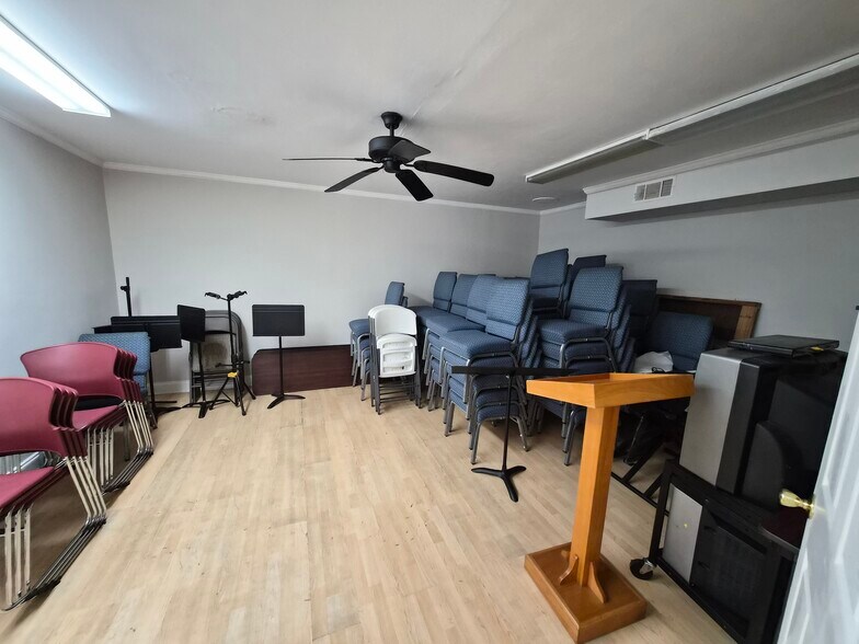 More Photos Of 1221 Dewey St, Houston Specialty For Sale