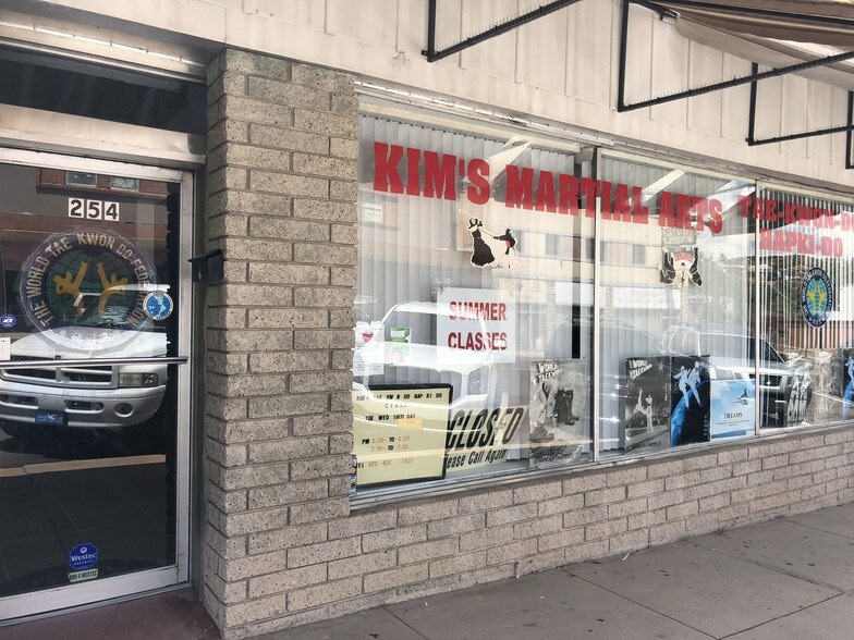 More Photos Of 254 N Broad St, Globe Storefront Retail Office For Sale