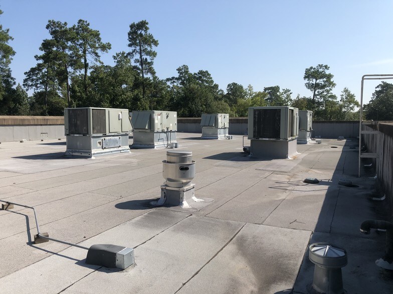 More Photos Of 2158 Northpark Dr, Kingwood Medical For Sale
