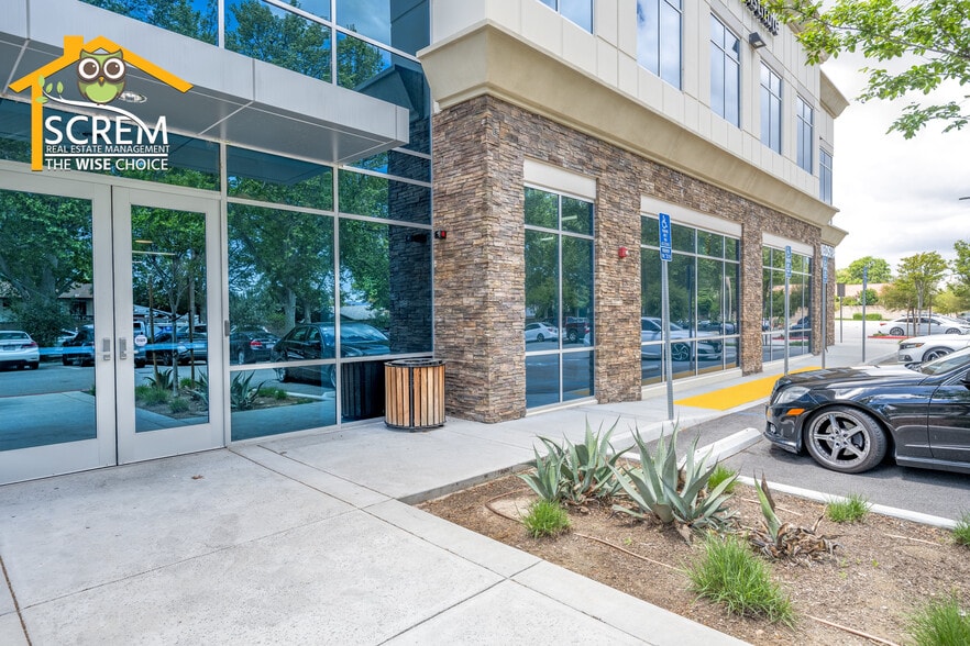 More Photos Of 25425 Orchard Village Rd, Santa Clarita Medical For Sale