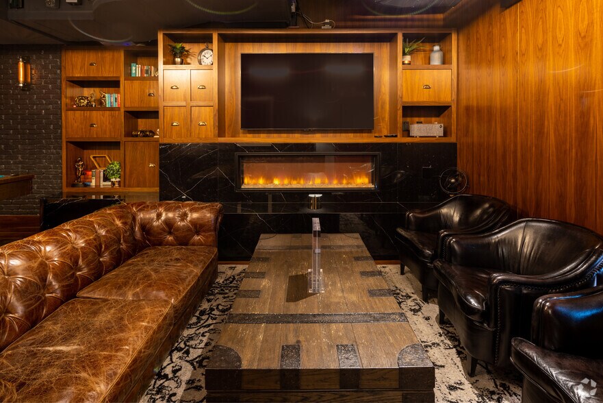 More Photos Of 230 Park Ave, New York Coworking Space