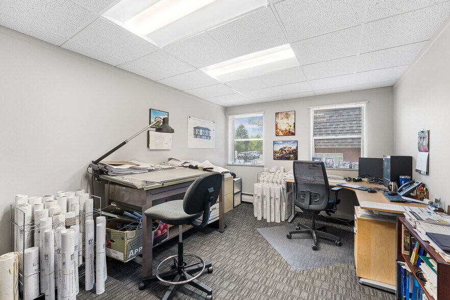 More Photos Of 709 W Littleton Blvd, Littleton Office For Sale