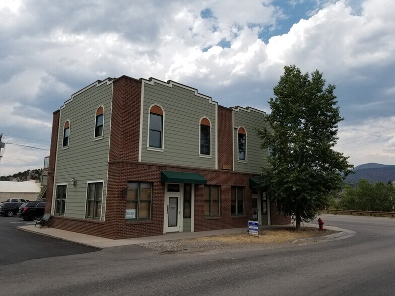 More Photos Of 105 Capitol St, Eagle Storefront Retail Residential For Sale