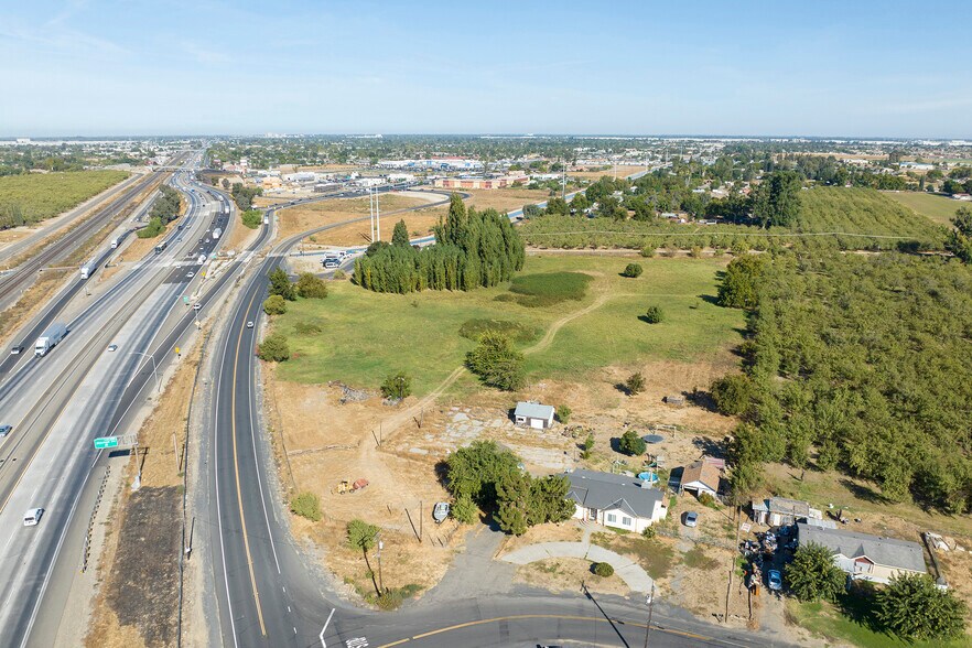 More Photos Of 3221 E Redwood Rd, Ceres Land For Sale