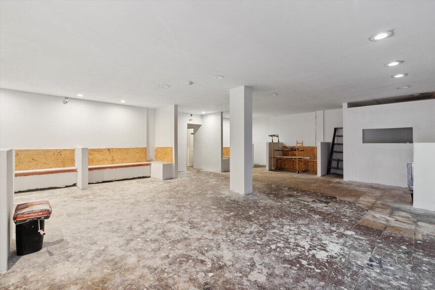 More Photos Of 5300-5302 Market St, Philadelphia Bar For Sale