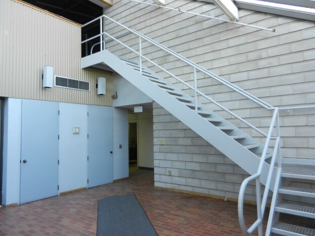 More Photos Of 6 Baker Rd, Brampton Warehouse For Lease