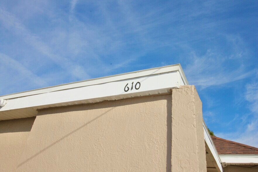 More Photos Of 610 Dundee Rd, Dundee Apartments For Sale