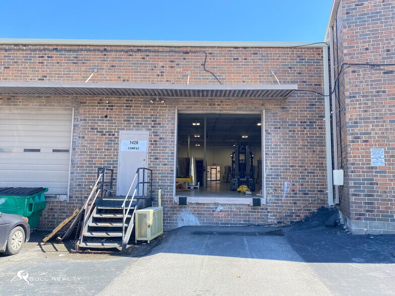 More Photos Of 1426 Chattahoochee Ave NW, Atlanta Warehouse For Lease