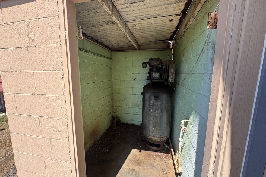 More Photos Of 96-1155 96-1155 Kamani St, Pahala Specialty For Sale