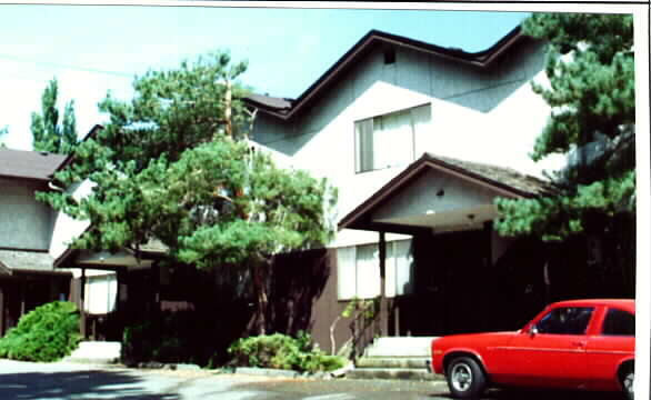More Photos Of 14132 37th Ave S, Tukwila Apartments For Sale