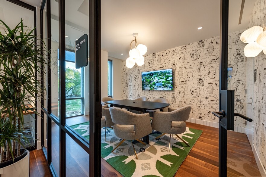 More Photos Of 300 Neal Pl NE, Washington Apartments For Lease