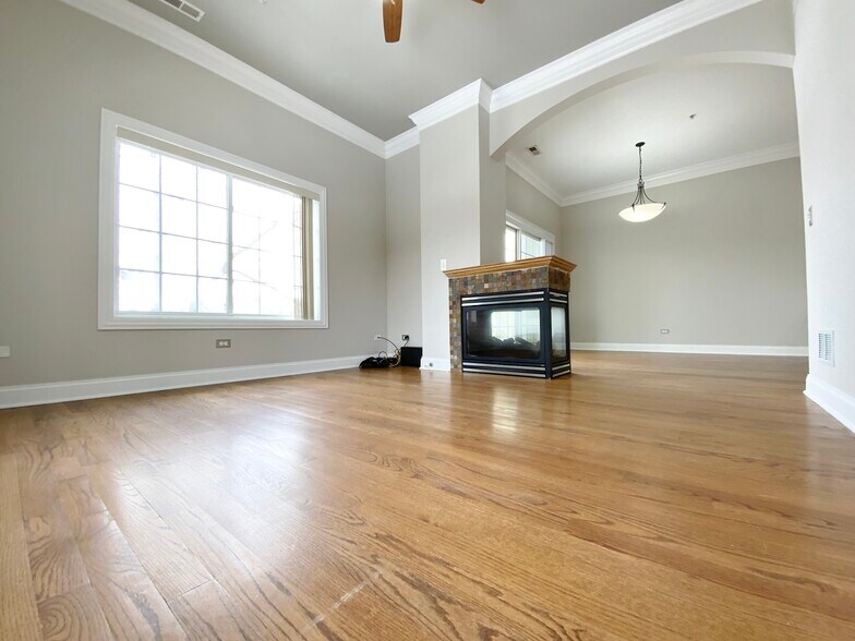 More Photos Of 219 White St, Frankfort Office Residential For Sale