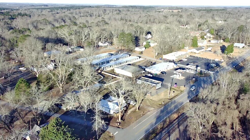 More Photos Of 8665 Maysville Rd, Maysville Self Storage For Sale