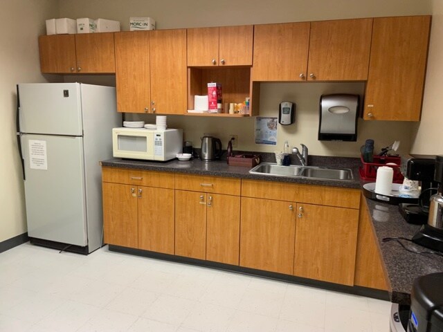 More Photos Of 255 Spencer Rd, Saint Peters Office For Lease