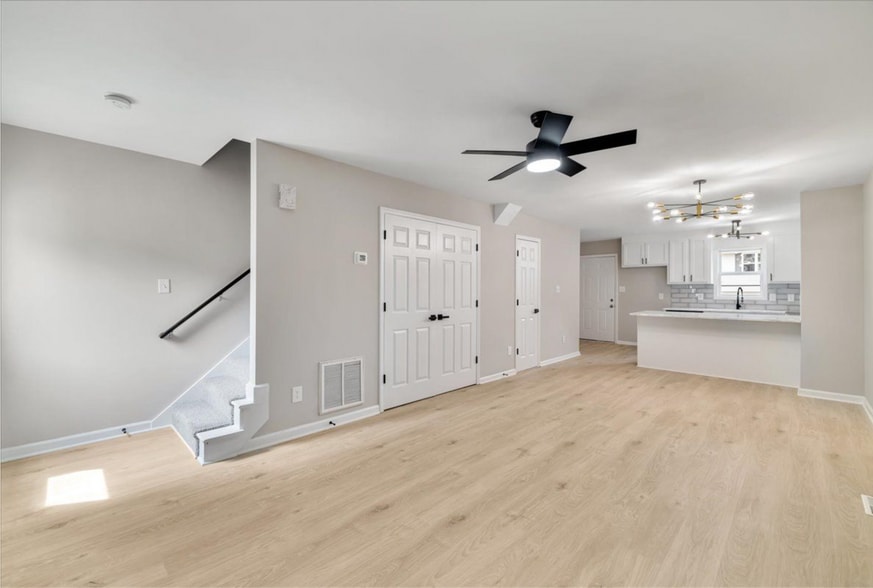 More Photos Of 383 E Williams St, Angier Multifamily For Sale