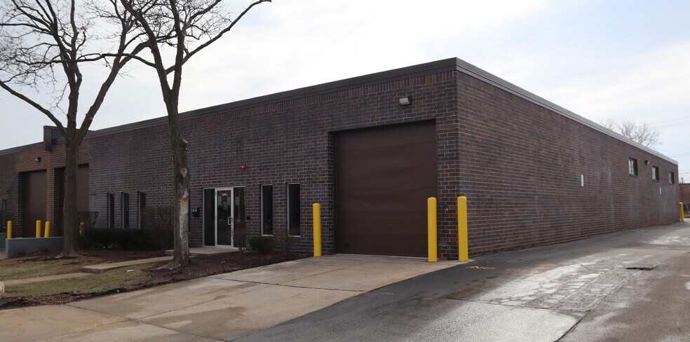 Primary Photo Of 1341-1371 Howard St, Elk Grove Village Warehouse For Sale