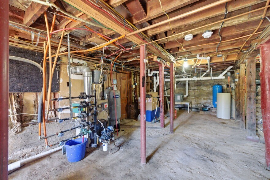 More Photos Of 518 Province Rd, Gilmanton General Retail For Sale