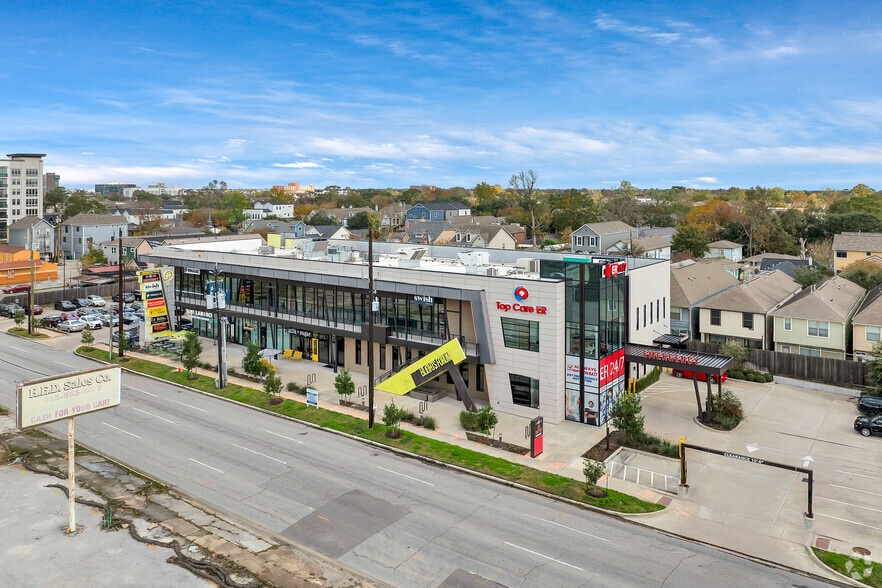 More Photos Of 1324 N Shepherd Dr, Houston Storefront Retail Office For Lease