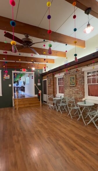 More Photos Of 14 E Patrick St, Frederick Storefront Retail Office For Sale