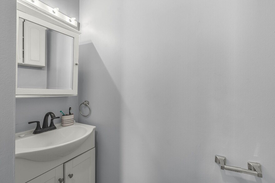 More Photos Of 4146 Pechin St, Philadelphia Apartments For Sale
