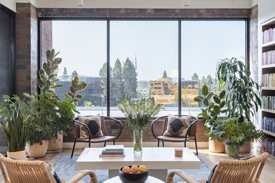 More Photos Of 4041 MacArthur Blvd, Newport Beach Coworking Space