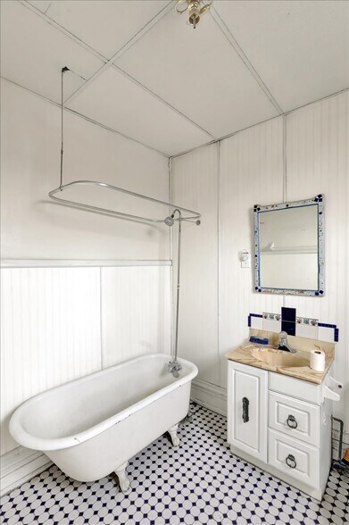 More Photos Of 200 W Lancaster Ave, Shillington Apartments For Sale