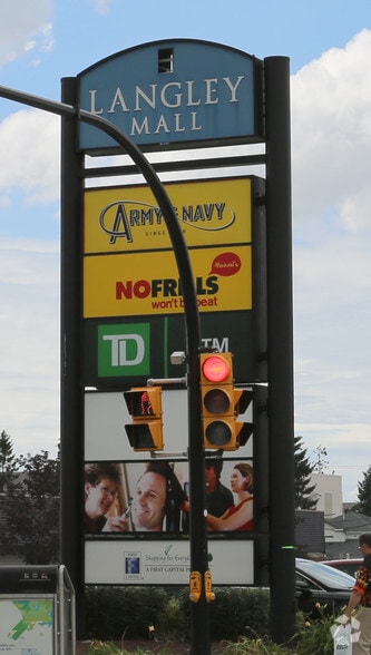 More Photos Of 5501 204th St, Langley Storefront For Lease