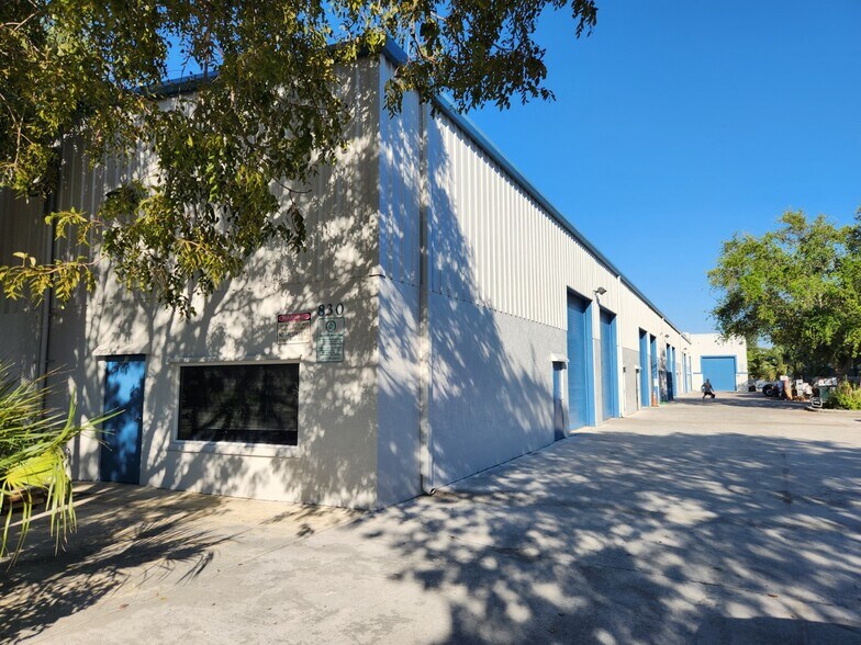 Primary Photo Of 830 S Deerfield Ave, Deerfield Beach Warehouse For Lease
