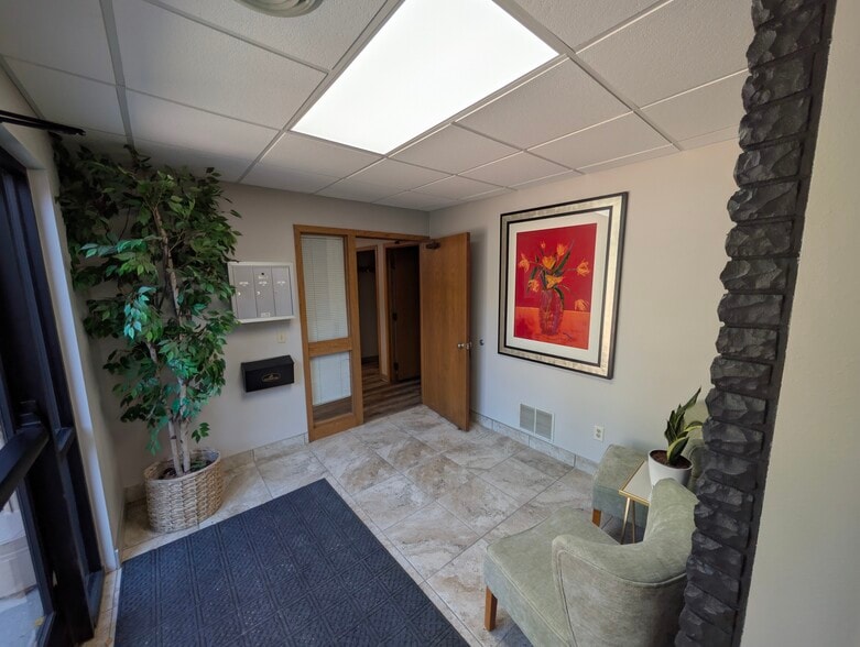 More Photos Of 427 N Minnesota Ave, Sioux Falls Office For Lease
