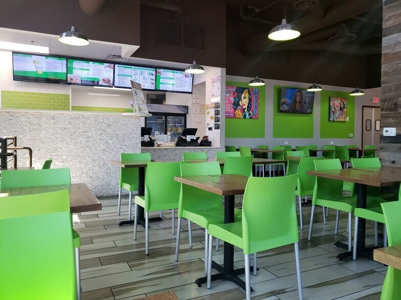 More Photos Of 353 E Bonneville Ave, Las Vegas Apartments For Lease