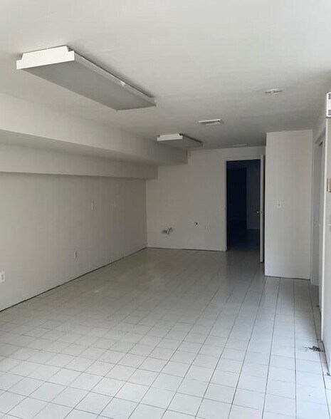 More Photos Of 2110 Clove Rd, Staten Island Storefront Retail Office For Sale