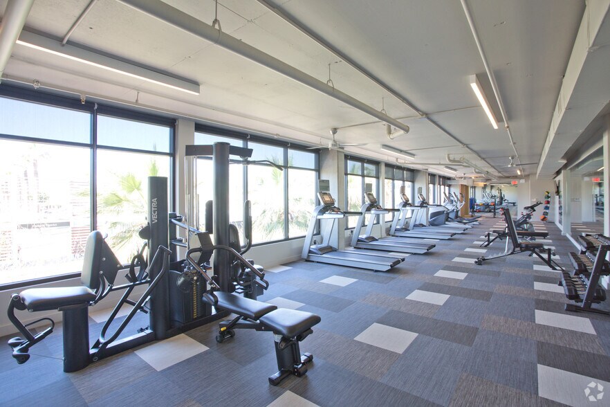 More Photos Of 1505 N Central Ave, Phoenix Apartments For Lease