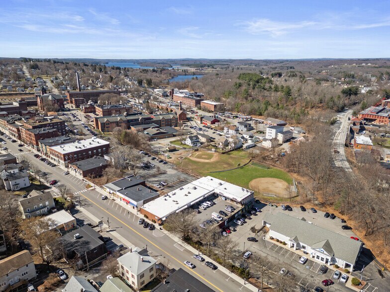 More Photos Of 280 High St, Clinton Department Store For Sale