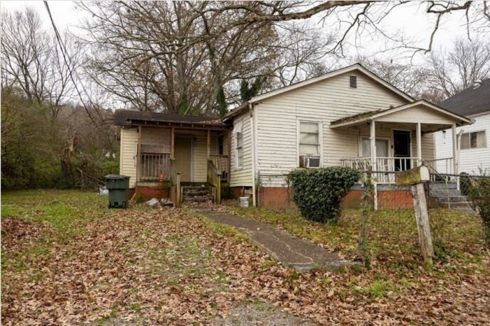 More Photos Of , Chattanooga Specialty For Sale