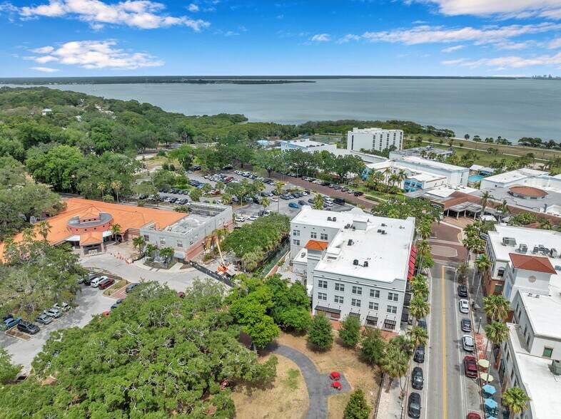 More Photos Of 125 5th Ave N, Safety Harbor Storefront Retail Office For Lease