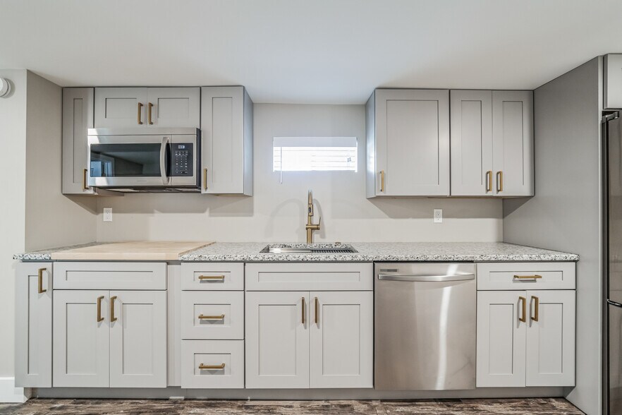 More Photos Of 2952-2954 Dekalb Pike, East Norriton Township Apartments For Sale